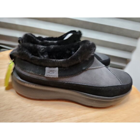 Skechers Women’s Go Walk Encore Boots – Size 8.5 Black Slip-On - Picture 7 of 10